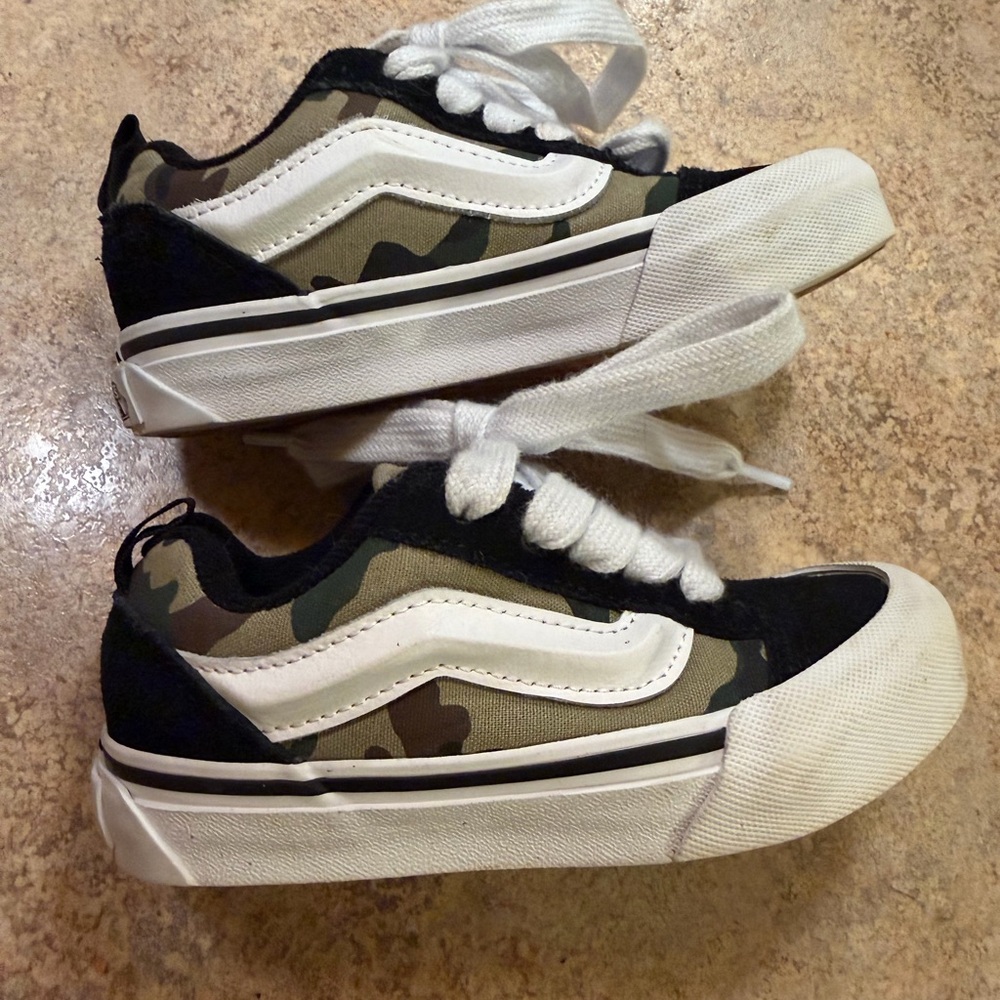 Vans Kids Sneakers - Camouflage and White